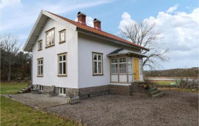 Nice home in Hamburgsund with WiFi and 5 Bedrooms in Hamburgsund